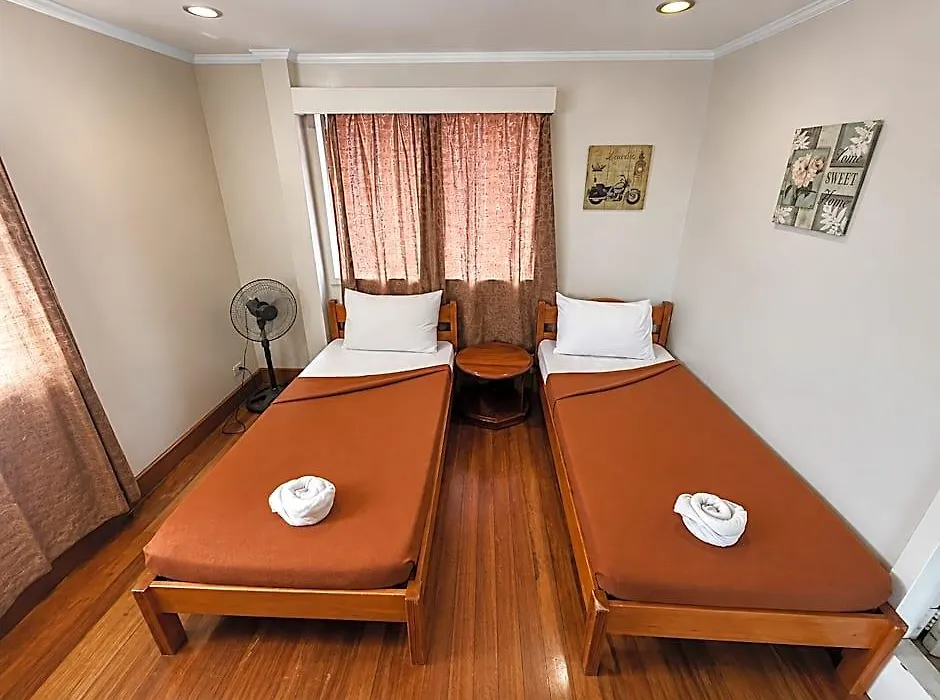 Villa Silvina Hotel And Restaurant Baguio City-1