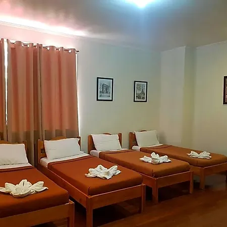 Villa Silvina Hotel And Restaurant Baguio City-2